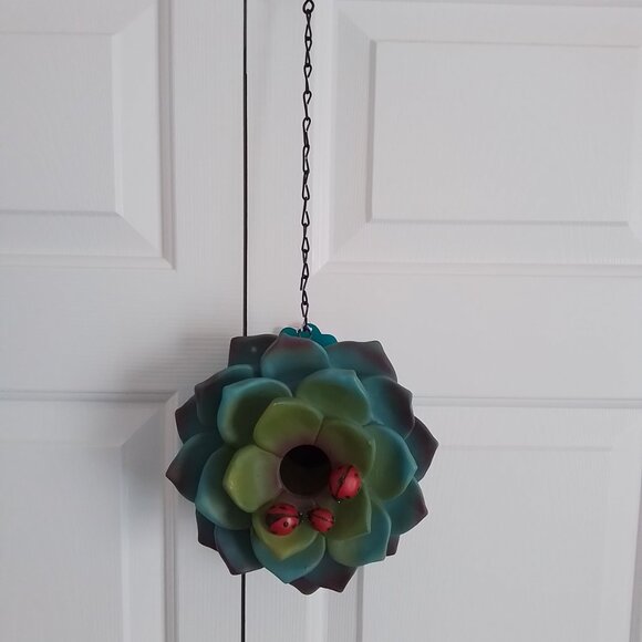 Succulent Resin Birdhouse - Picture 4 of 7